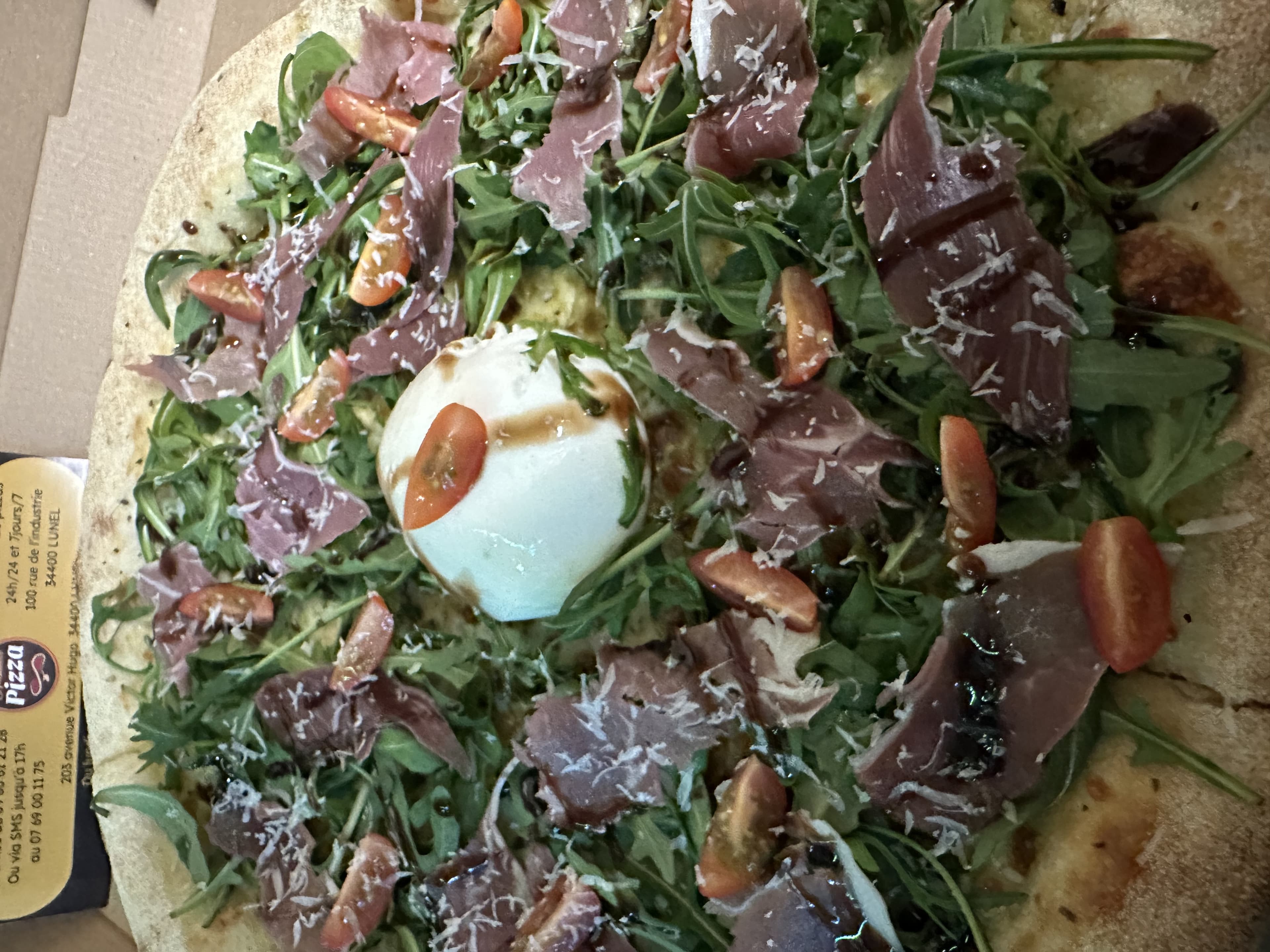 Ambiance Pizza Home 2